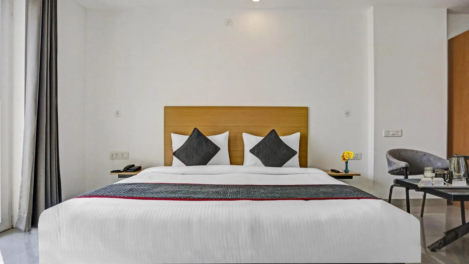 Townhouse Hotel Royal Oak Gurgaon India