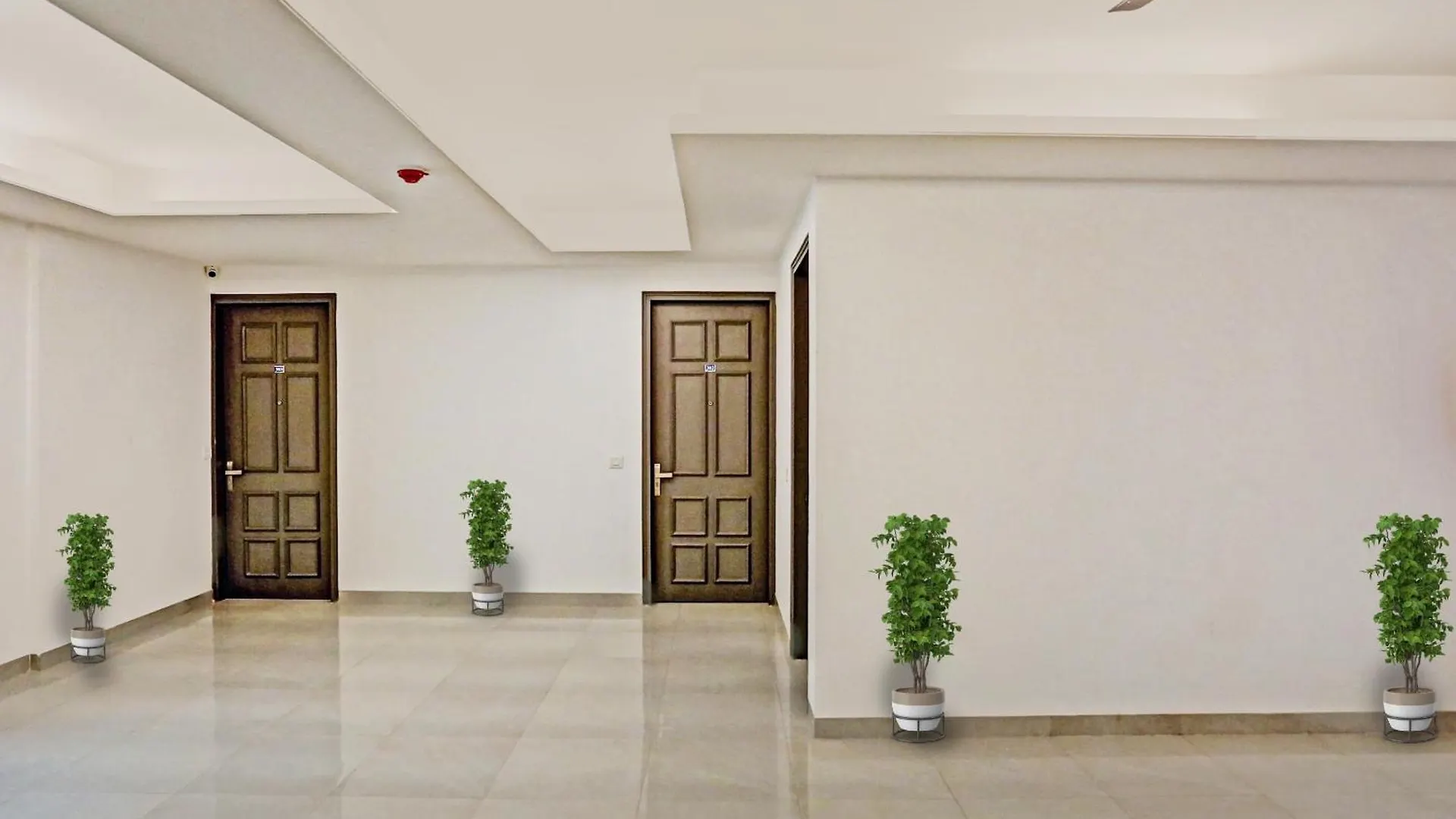 Townhouse Hotel Royal Oak Gurgaon
