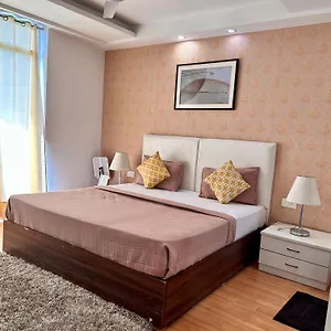 Hotel Flock I Golf Course Road Near Dlf Phase 1 Metro Station I Gurugram Gurgaon